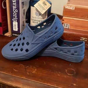 Vans Waterproof Slides Navy Blue Minor Flaw See Pic- Size Little Boys 13 💙
